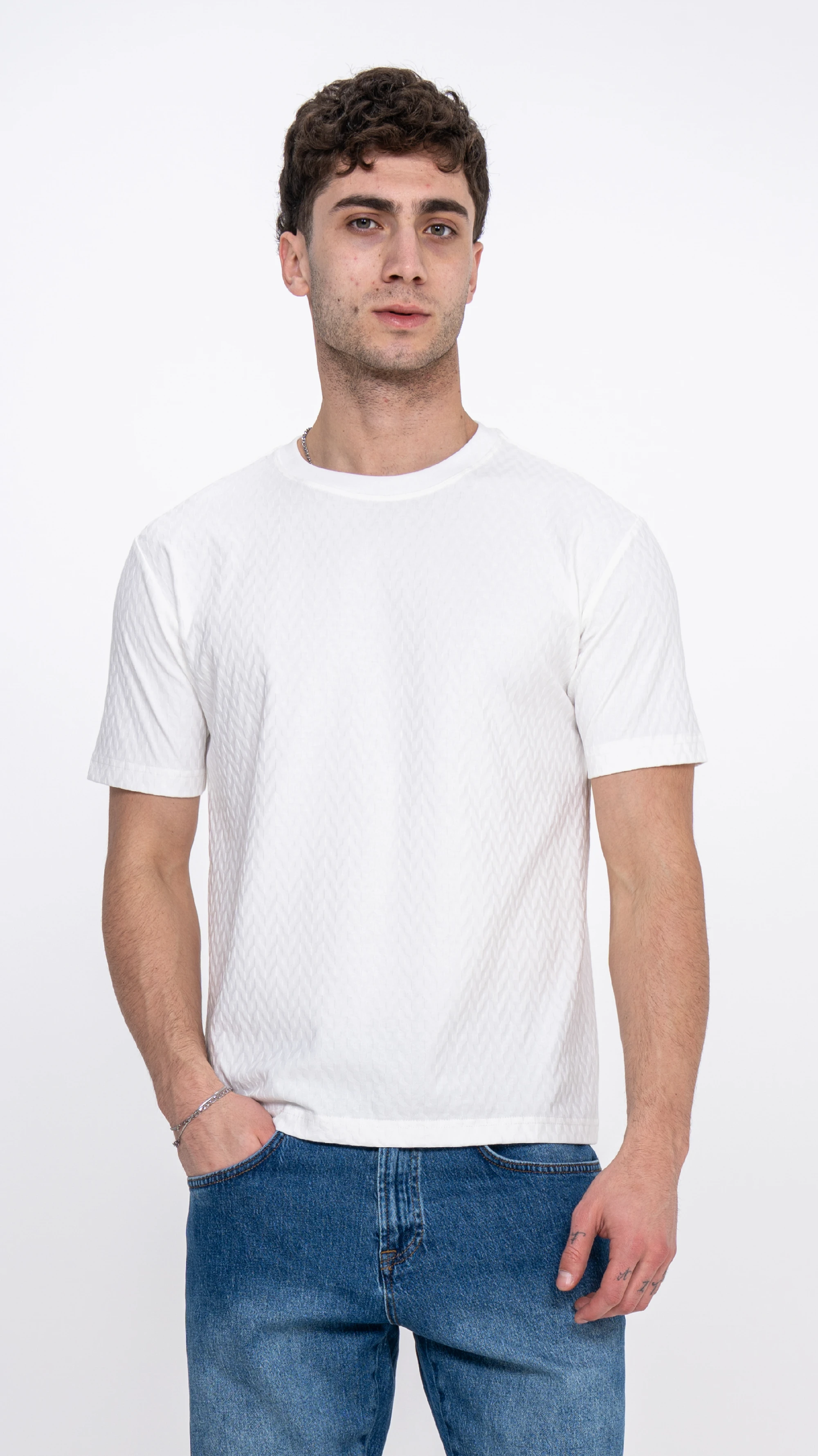 T-shirt with Shemagh pattern